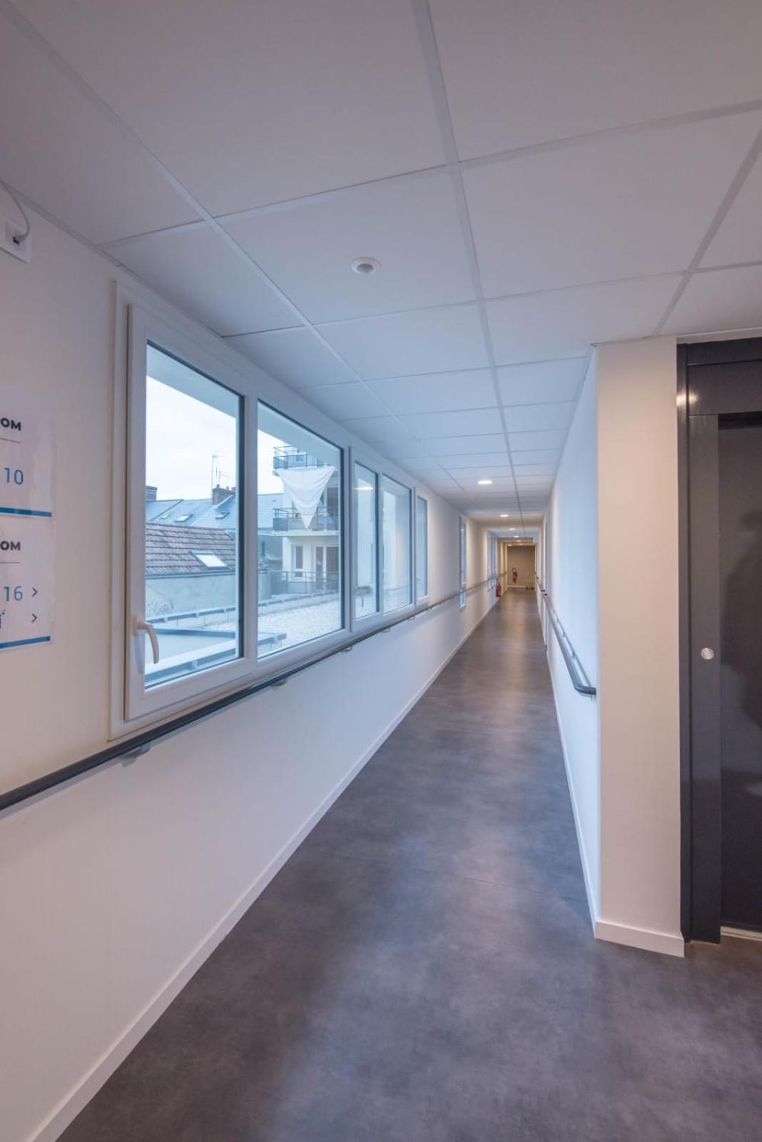 THEO - Appartement proche gare,WIFI,arrivée 24 24 Le Mans Esterno foto