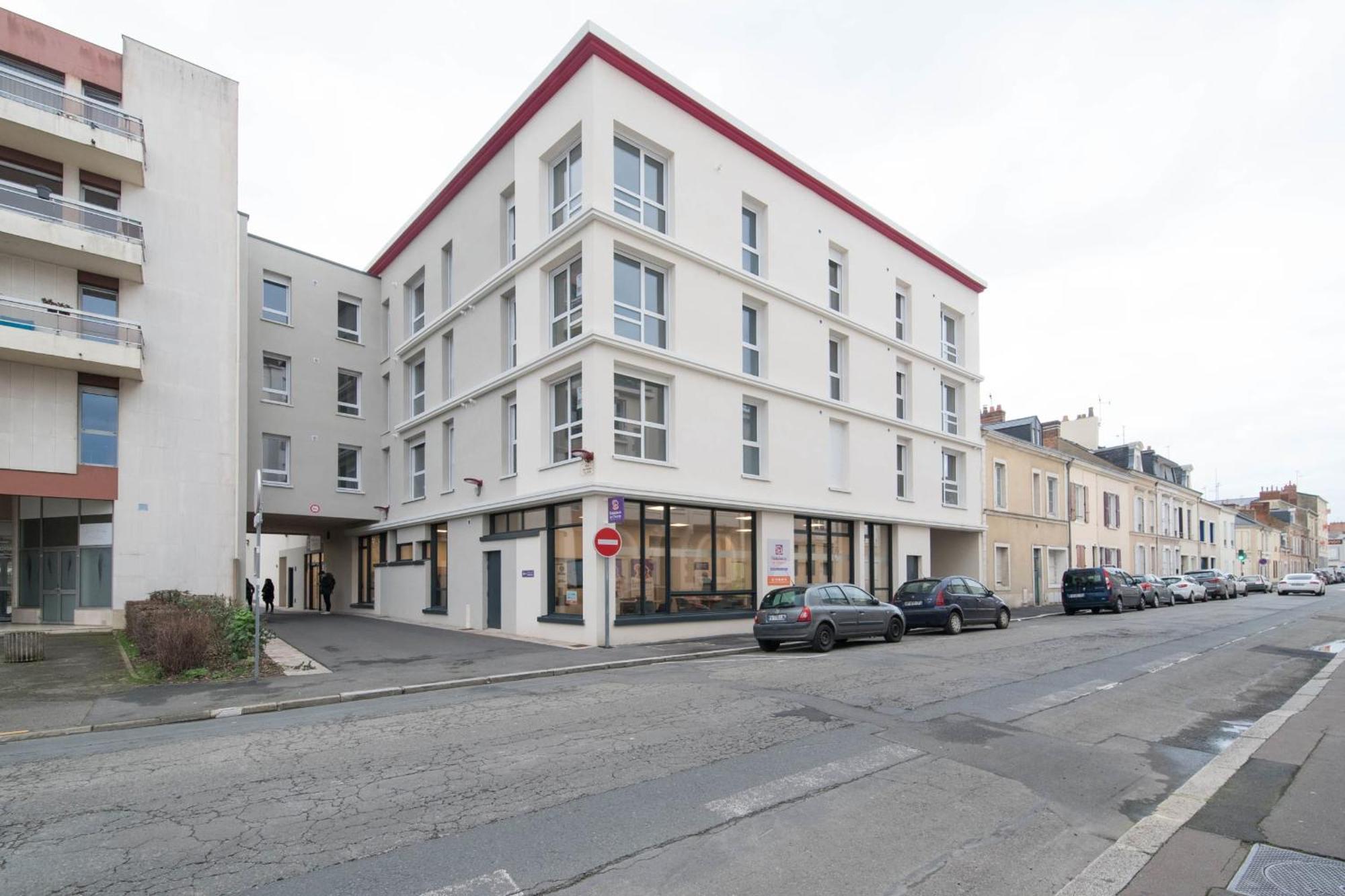 THEO - Appartement proche gare,WIFI,arrivée 24 24 Le Mans Esterno foto